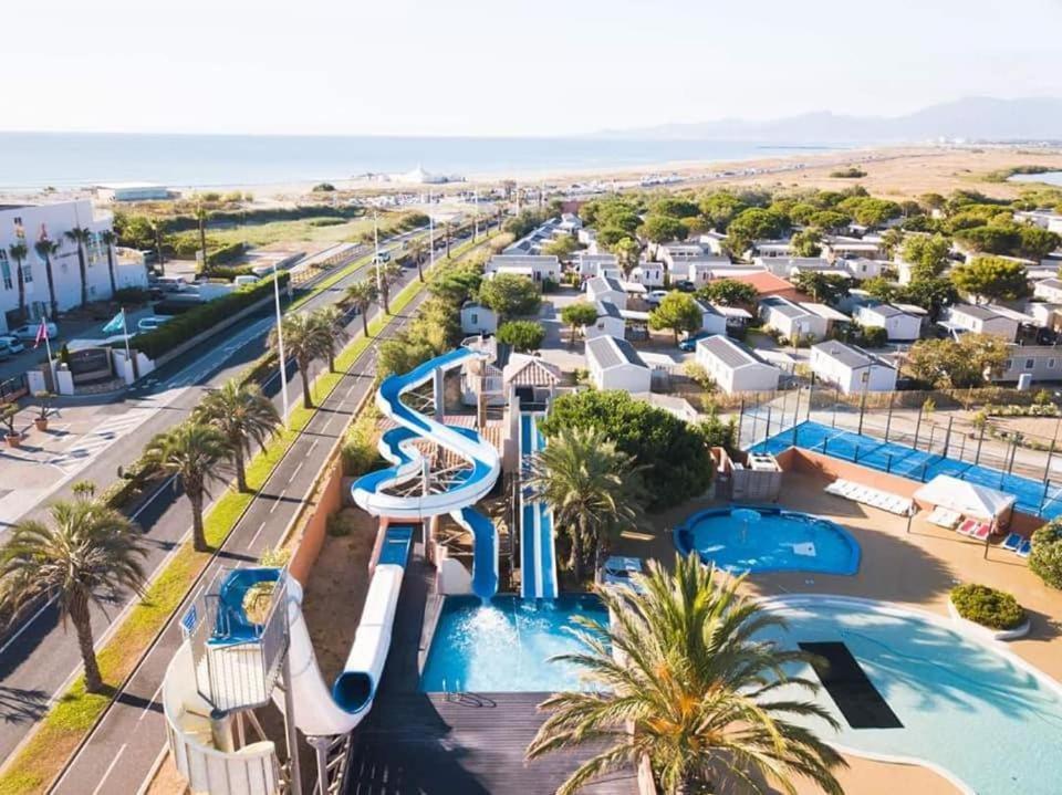 Mobil-Home Le Cocon Fun Pass Non Inclus Canet-en-Roussillon Esterno foto
